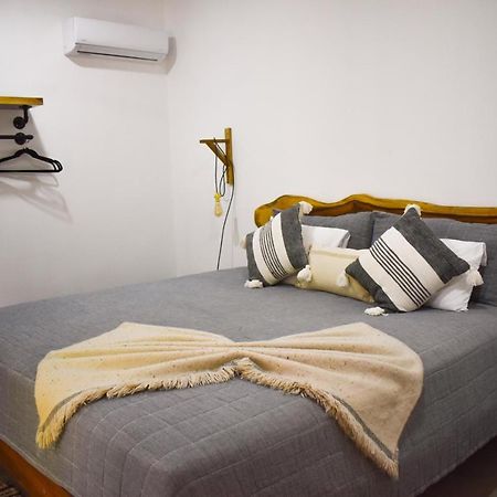 Blue Window Boutique Villas Hotel Playa Junquillal Bagian luar foto