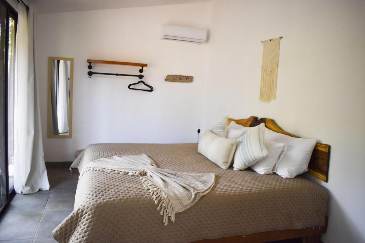 Blue Window Boutique Villas Hotel Playa Junquillal Bagian luar foto